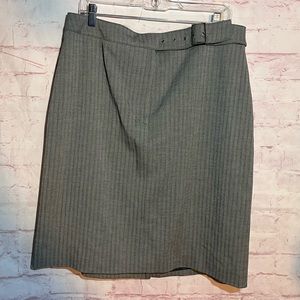 Apostrophe Grey Skirt